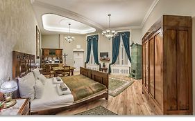 Budapest Art Nouveau Apartment